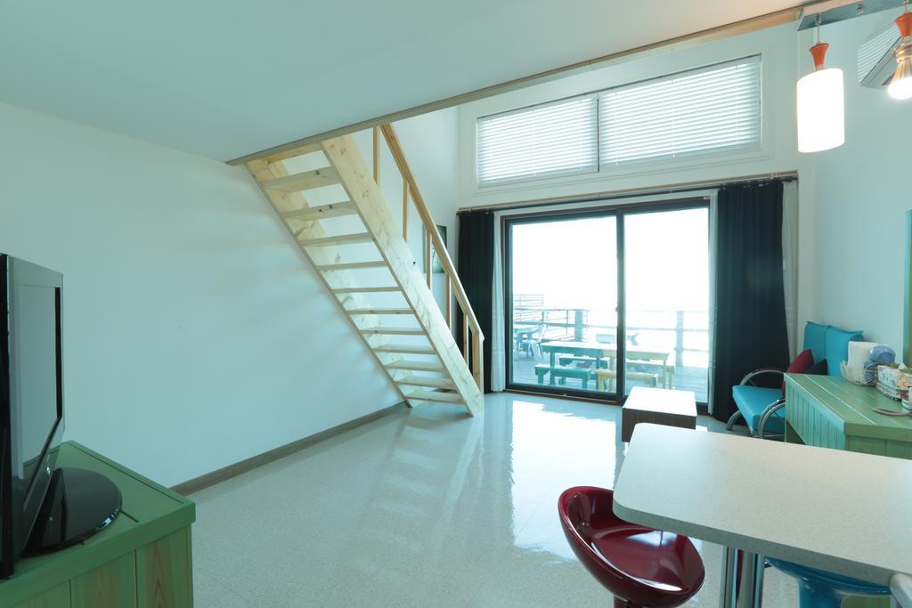 Gangneung Sea View Pension Luaran gambar
